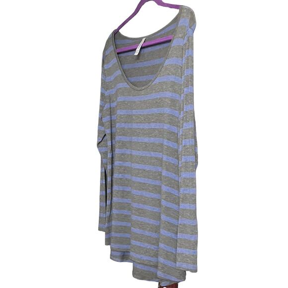 LULAROE LONG SLEEVE PULL-OVER TOP, WOMENS, L, GREY & BLUE HORIZONTAL STRIPES - Picture 2 of 9